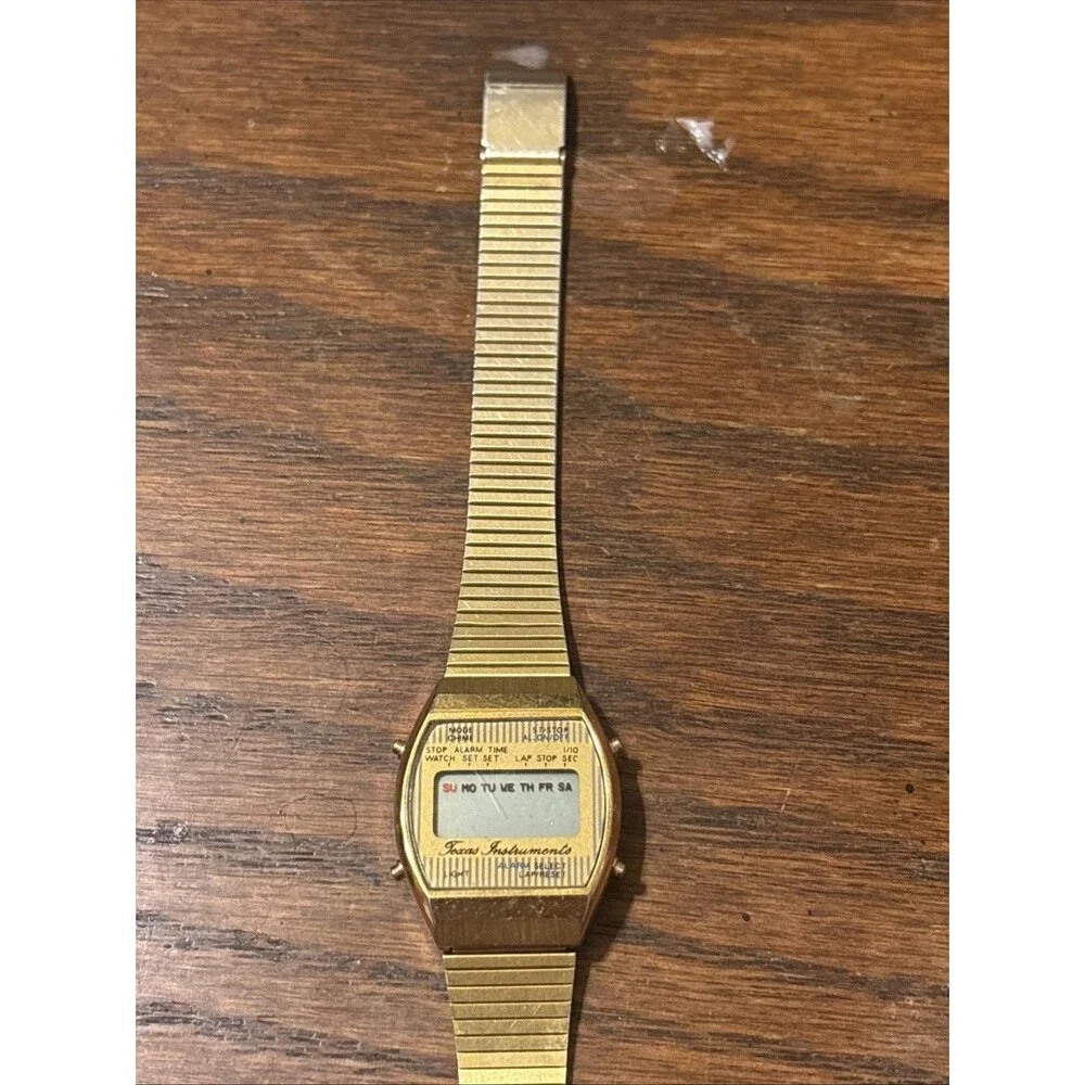 Vintage Estate Armitron Chrono Alarm Digital Watch For Parts or Repair
